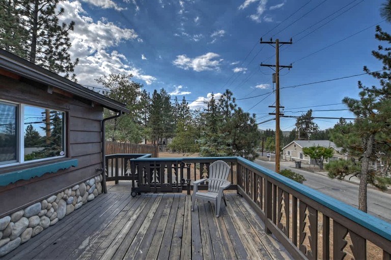Cabins (United States of America, Big Bear Lake, California)