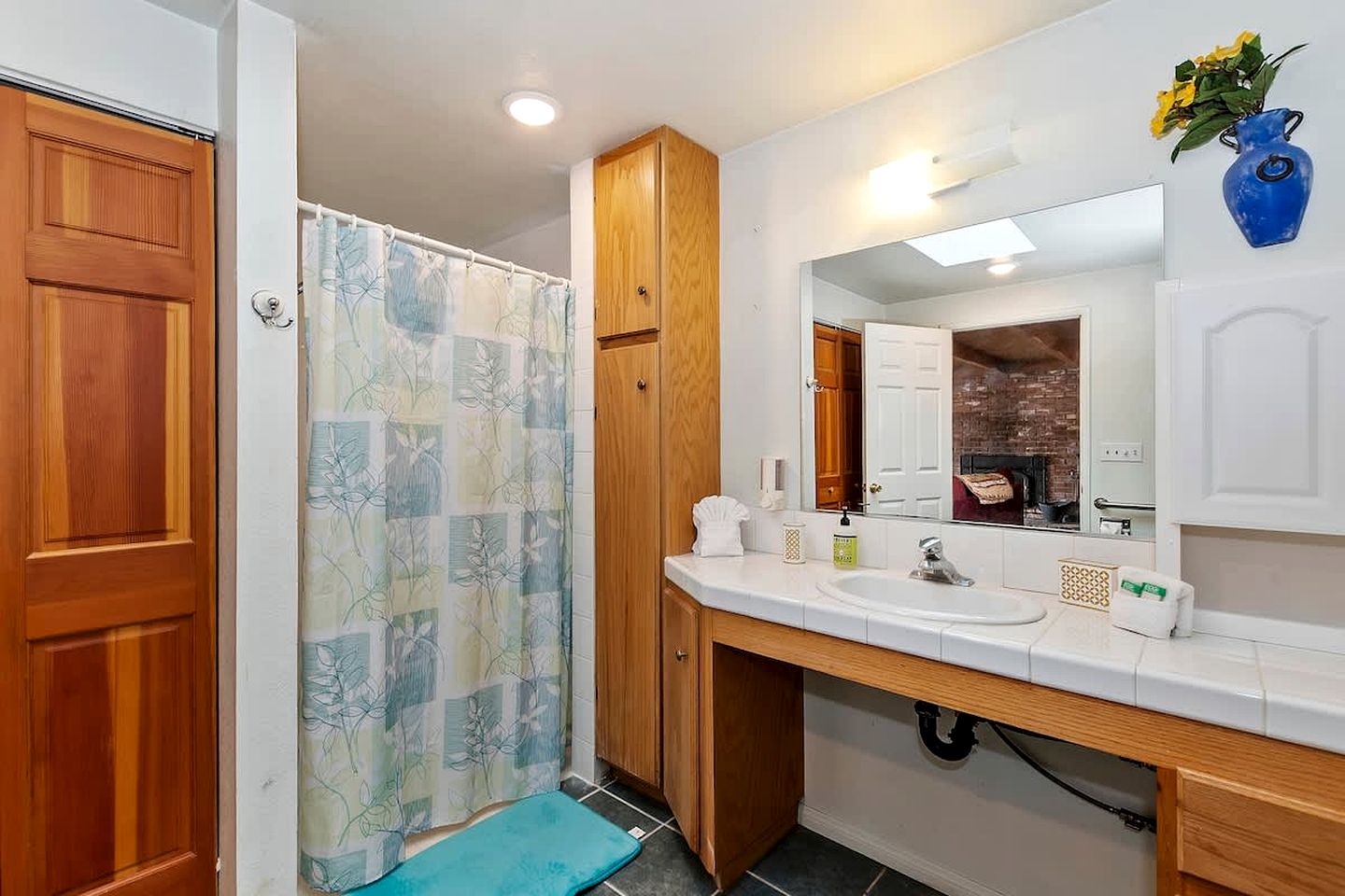 Magnificent Caboin with Hot-tub in Big Bear Lake, California