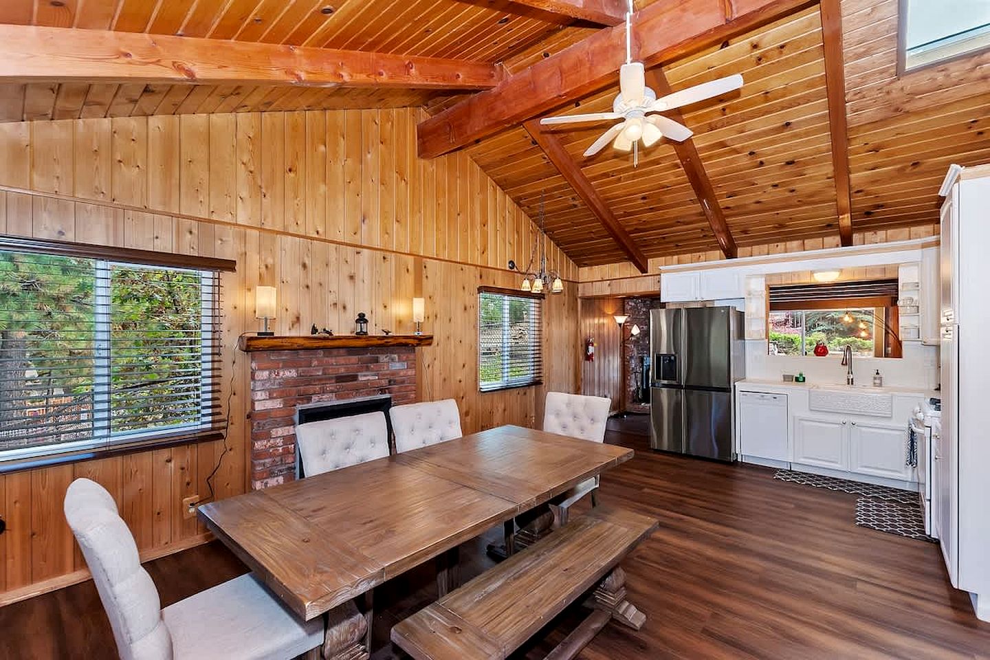 Magnificent Caboin with Hot-tub in Big Bear Lake, California