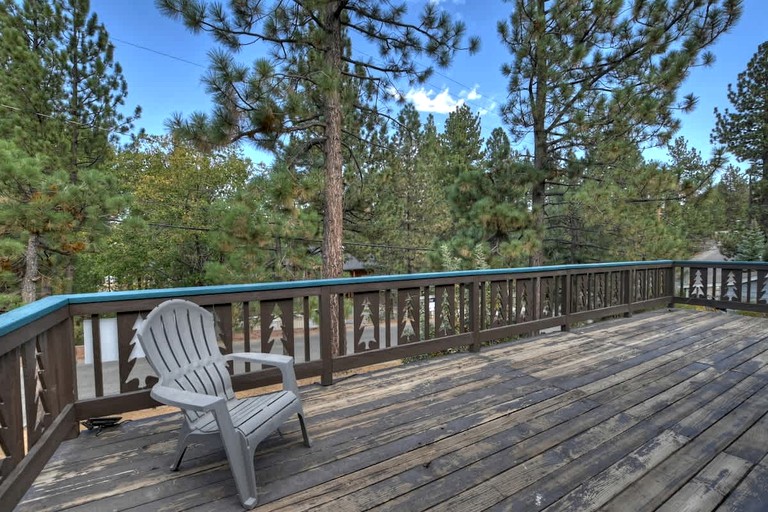 Cabins (United States of America, Big Bear Lake, California)