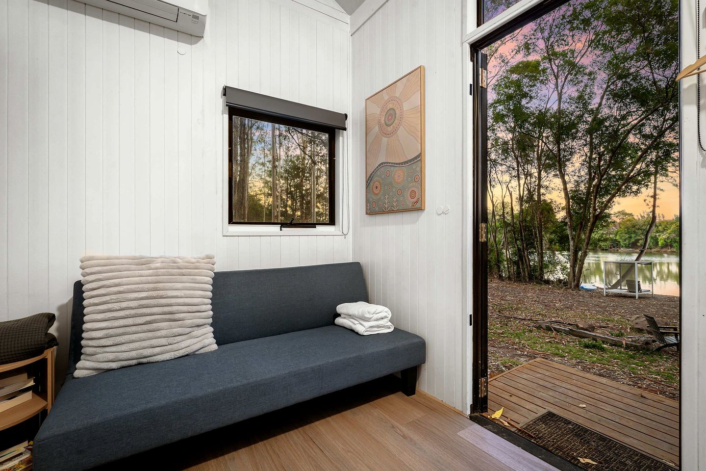 Magnificent Riverfront Tiny House with Fire Pit in Eagleton, New South Wales