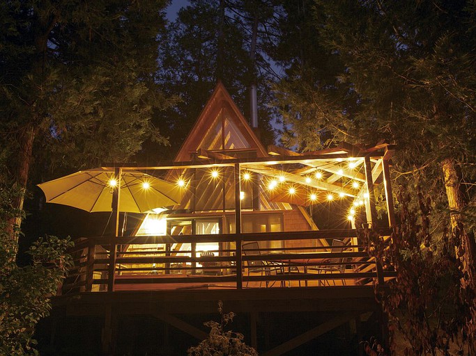 A-Frame Cabins (Idyllwild-Pine Cove, California, United States)