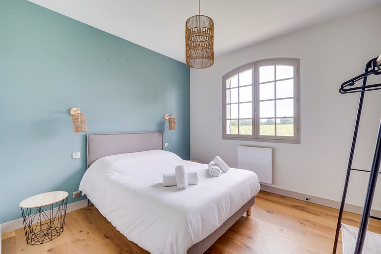 Vacation Rentals (France, --, Nouvelle-Aquitaine)