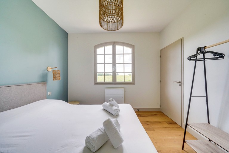 Vacation Rentals (France, --, Nouvelle-Aquitaine)