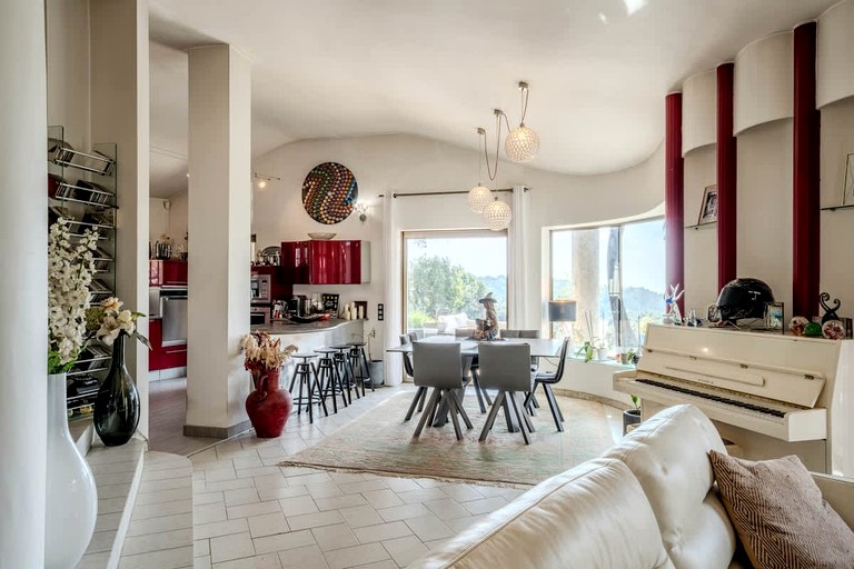 Vacation Rentals (France, --, Provence-Alpes-Côte d'Azur)