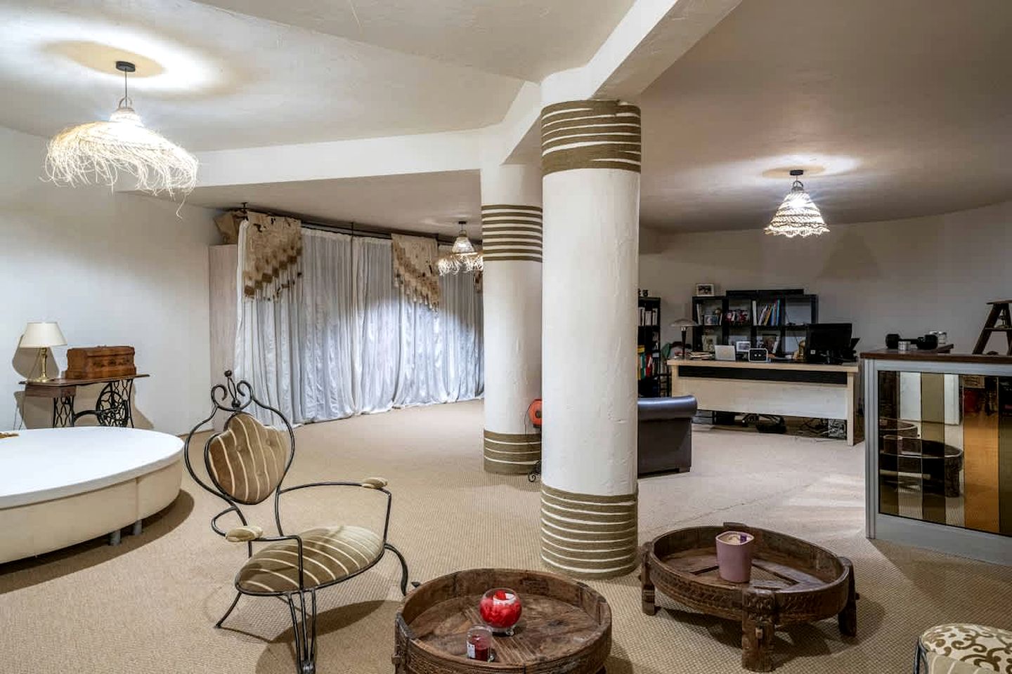 Stunning Villa with Infinity Pool Near Biot, Provence-Alpes-Côte d'Azur