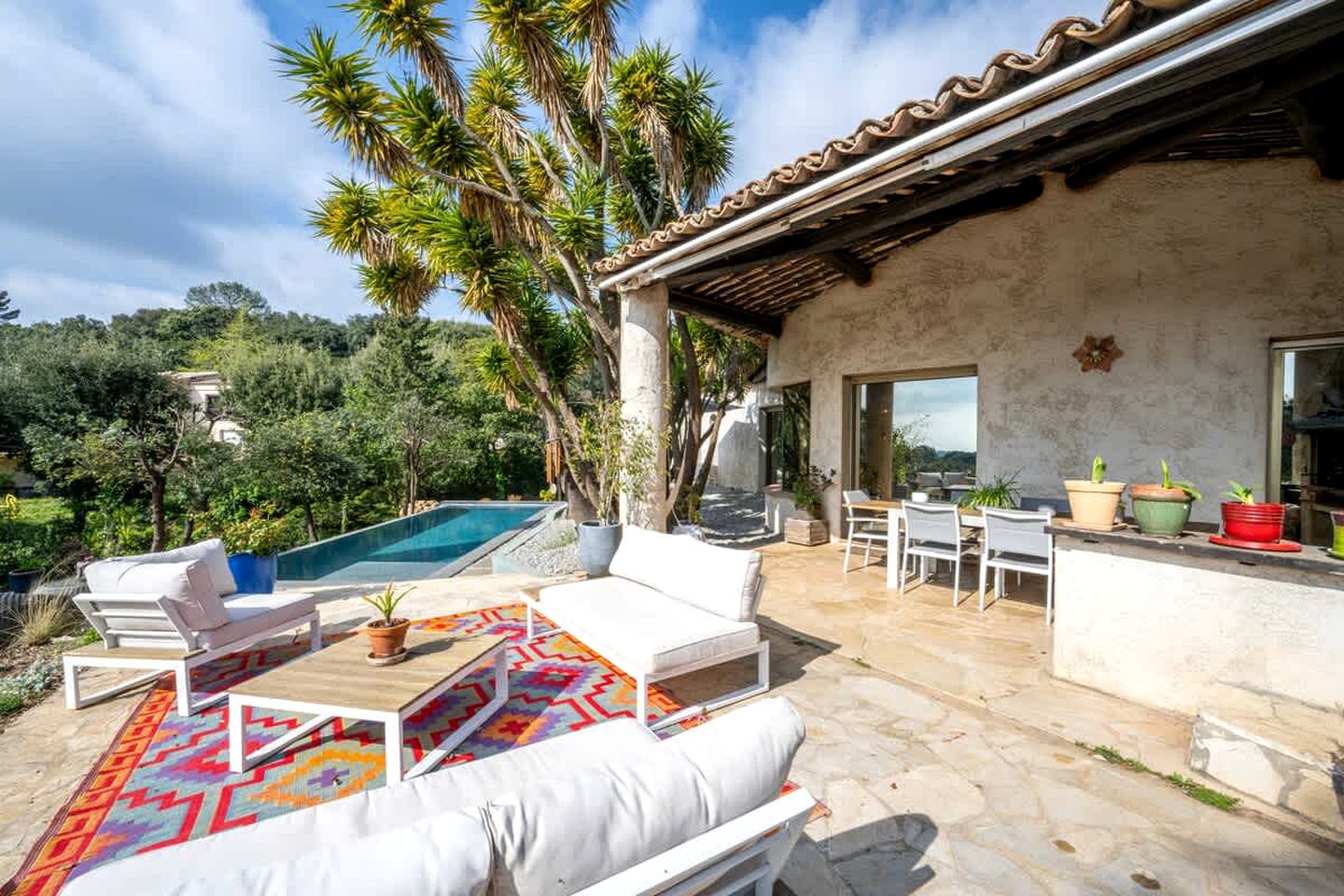 Stunning Villa with Infinity Pool Near Biot, Provence-Alpes-Côte d'Azur