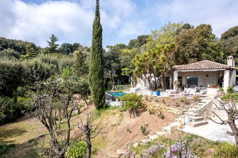 Vacation Rentals (France, --, Provence-Alpes-Côte d'Azur)