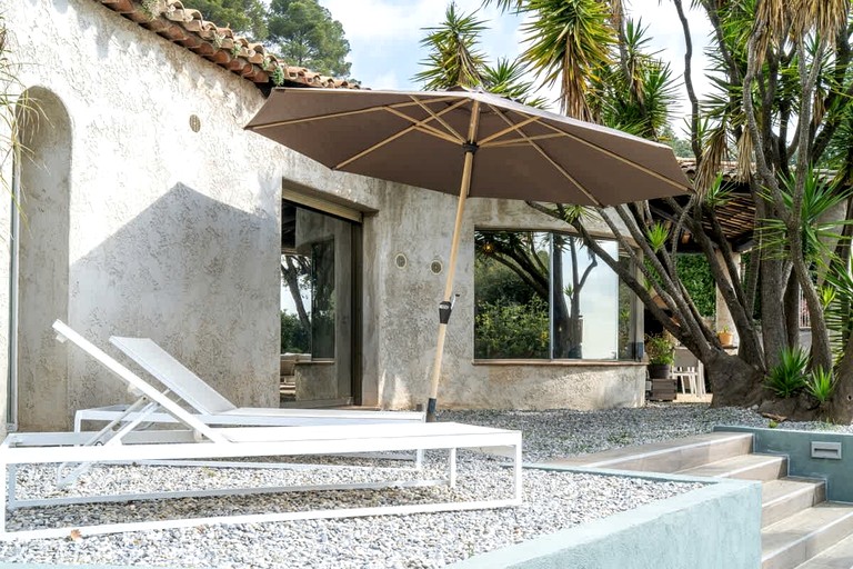 Vacation Rentals (France, --, Provence-Alpes-Côte d'Azur)