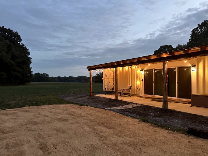 Charming Container Home with Hot Tub near Sardis Lake, Perfect for a Romantic Glamping Getaway