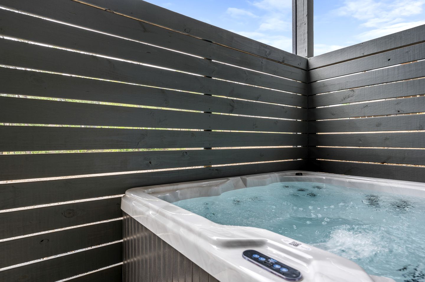 Spectacular Luxury Cabin with Indoor Pool, Hot Tub, and Game Room in Pigeon Forge, Tennessee