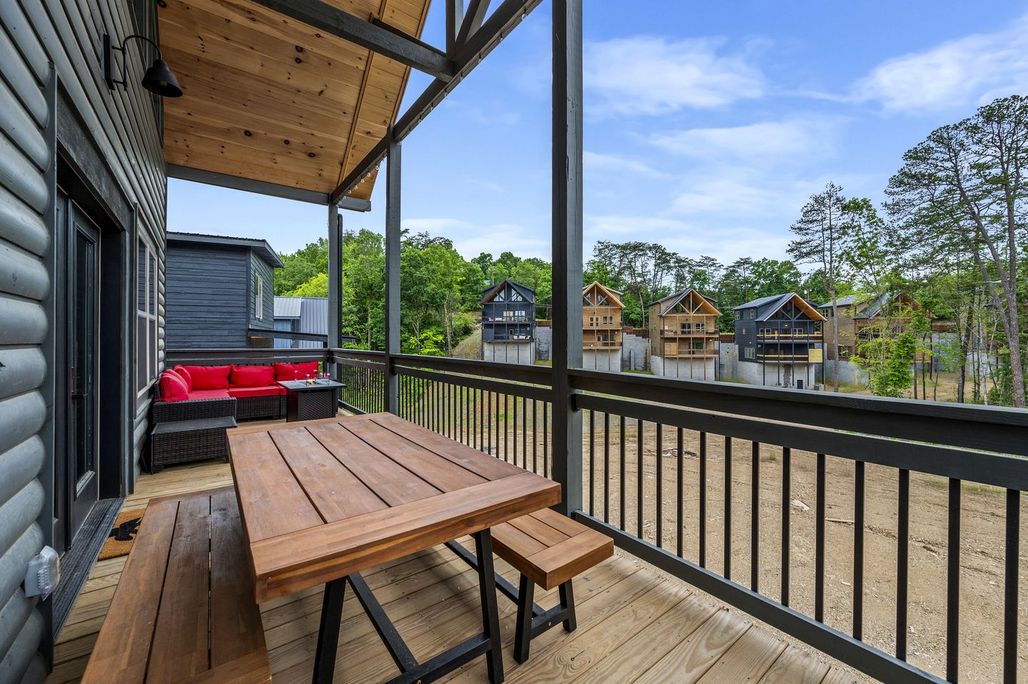 Spectacular Luxury Cabin with Indoor Pool, Hot Tub, and Game Room in Pigeon Forge, Tennessee