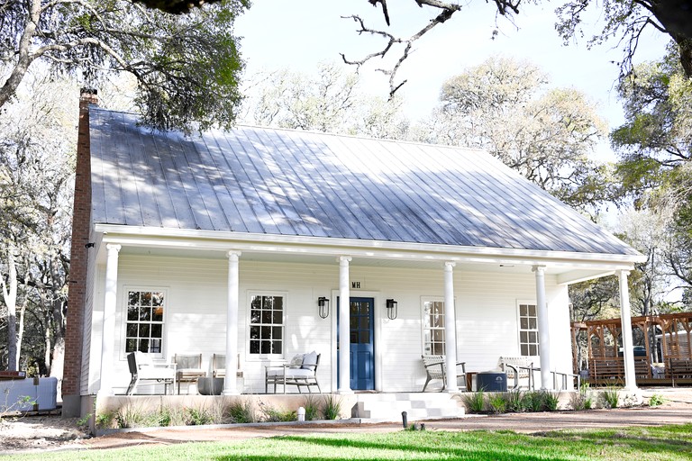 Spacious Luminous Cottage Perfect to Disconnect and Reconnect with Nature in Texas