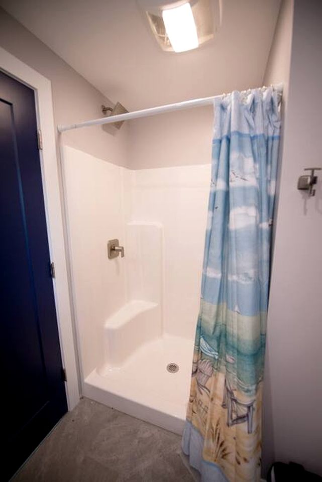 Maine Coastline Cottage for an Outdoor Adventure near Freeport