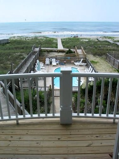 Beach Houses (Holden Beach, North Carolina, United States)