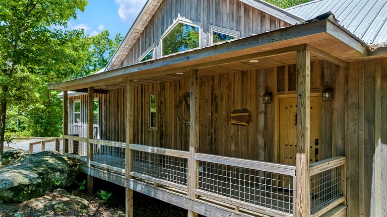 Cabins (United States of America, Mentone, Alabama)