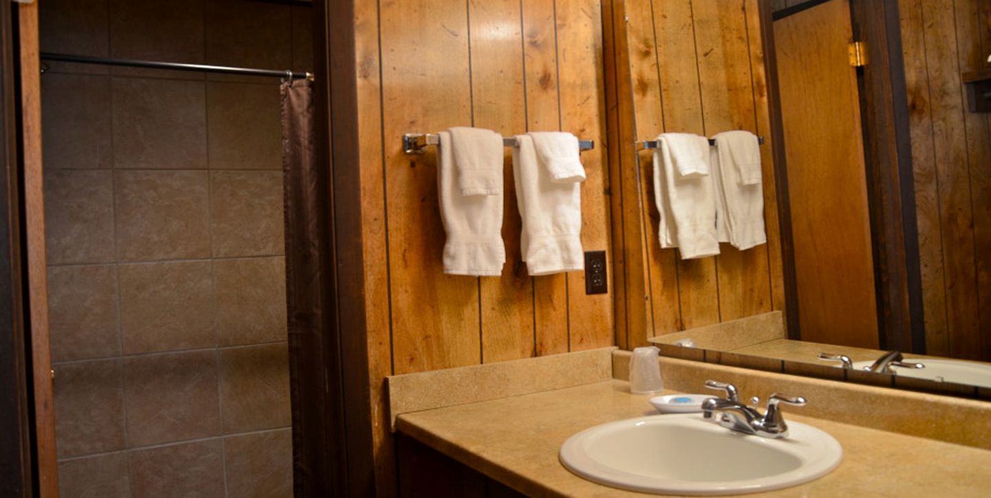 Western Getaway Cabin by the San Juan Mountains near Cortez, Colorado