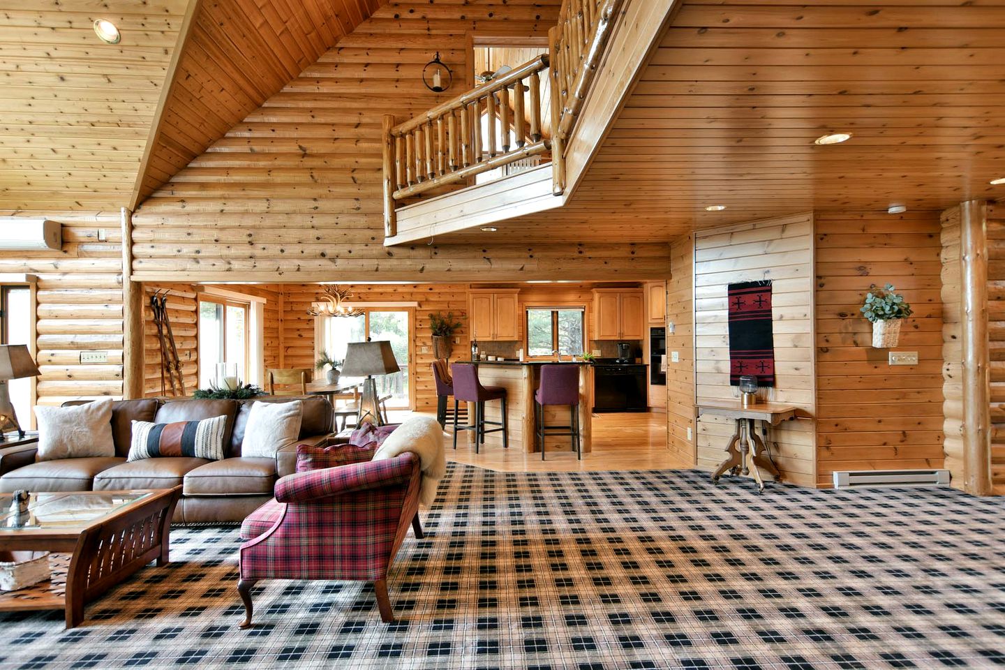 Grand Family-Friendly, Lake Front Cabin with Luxury Amenities for a Relaxing Getaway on Lake Tahkodah in the North Woods of Wisconsin