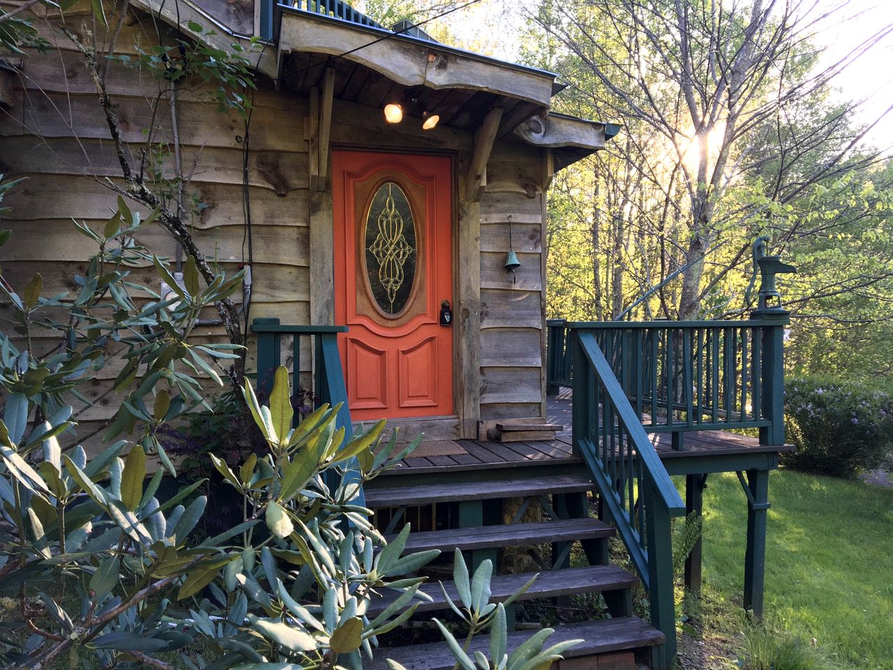 Majestic Mountain Vacation Rental for Six in Ashe County, North Carolina