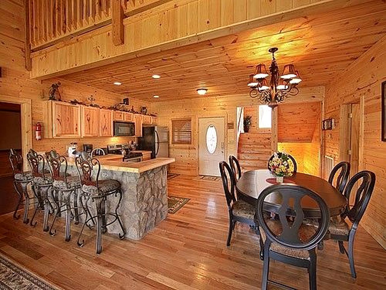 Glamping Escapes in Pet-Friendly Tennessee Cabin with Indoor Pool