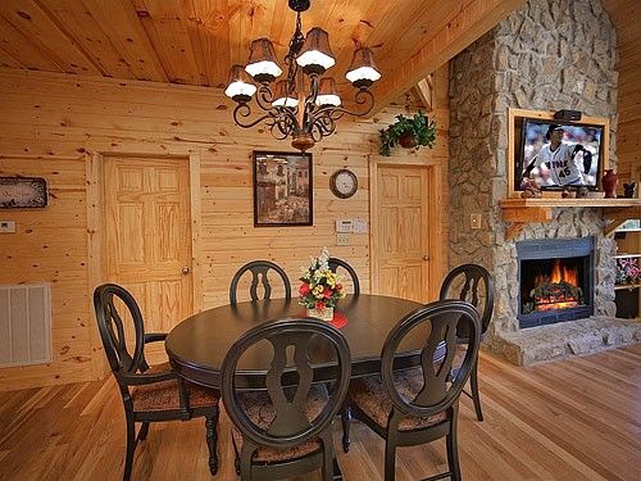 Glamping Escapes in Pet-Friendly Tennessee Cabin with Indoor Pool