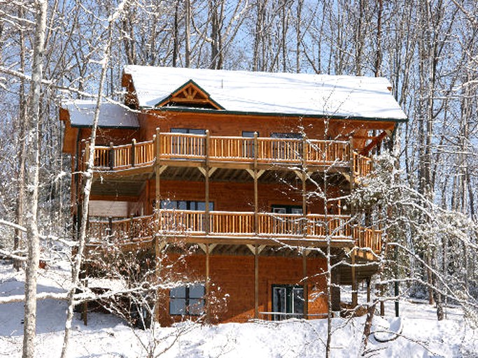 Cabins (United States, Gatlinburg, Tennessee)