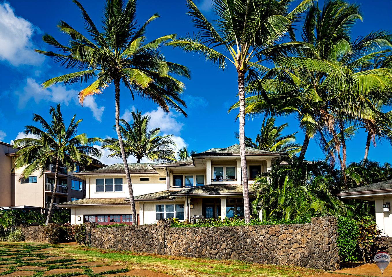 Luxury Beachfront Villa with Amazing Views in Kaua’i, Hawaii