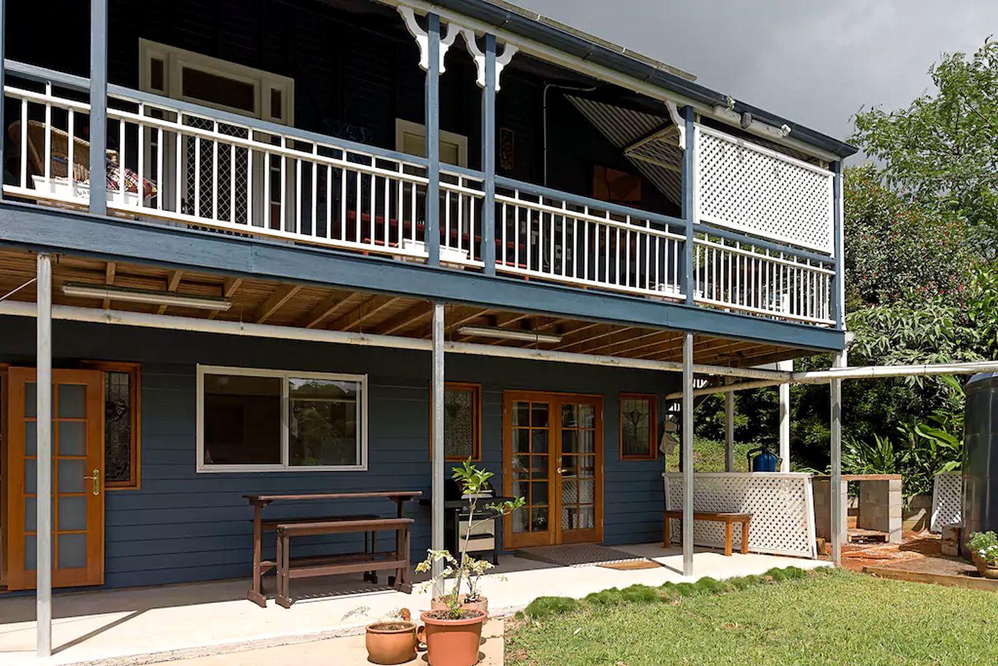 Hilltop Nature Lodge Rental with Views of the Rainforest in North Maleny, Queensland