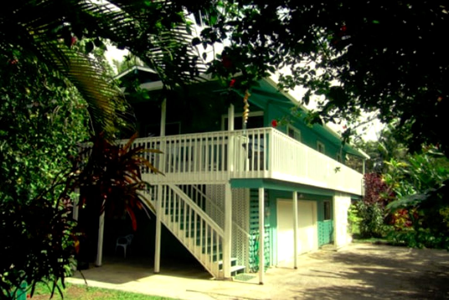 Tropical Island Retreat near Hanalei Bay, Hawaii