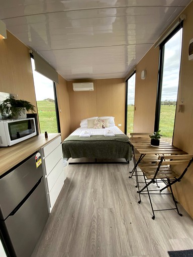 Tiny Houses (Australia, Clunes, Victoria)