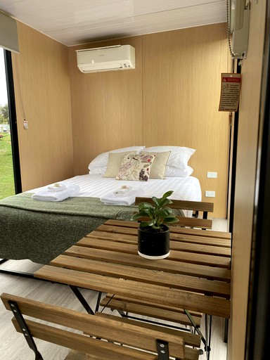 Tiny Houses (Australia, Clunes, Victoria)