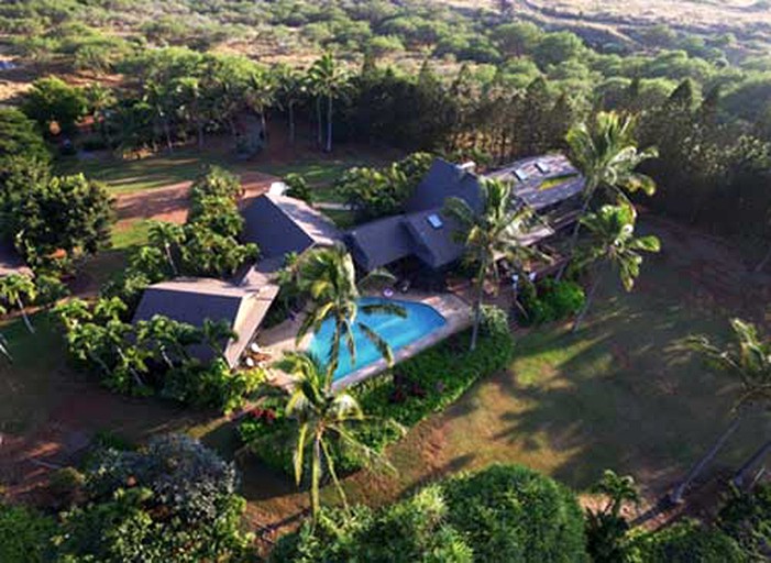 Beach Houses (Mauna Loa, Hawaii, United States)