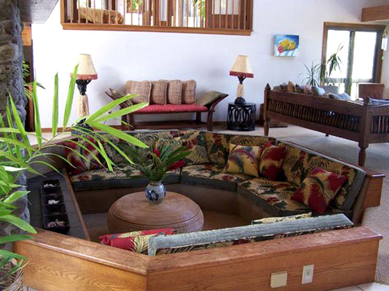 Relaxing Beachfront Villa for Large Groups on Moloka'i, Hawaii