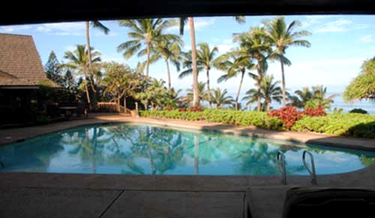 Beach Houses (Mauna Loa, Hawaii, United States)