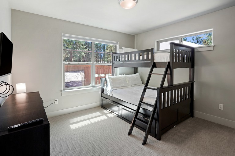 Floating Homes (United States of America, Bend, Oregon)