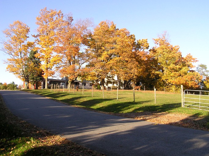 Nature Lodges (Hallowell, Maine, United States)