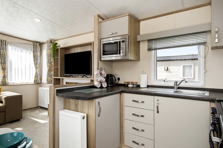 Tiny Houses (United Kingdom, Begelly, Wales)