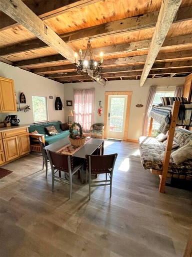 Cabins (United States of America, Marble Falls, Texas)