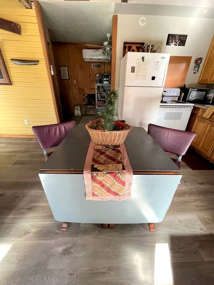 Two-Story Cabin Rental for Large Groups along Hamilton Creek in Marble Falls, Texas