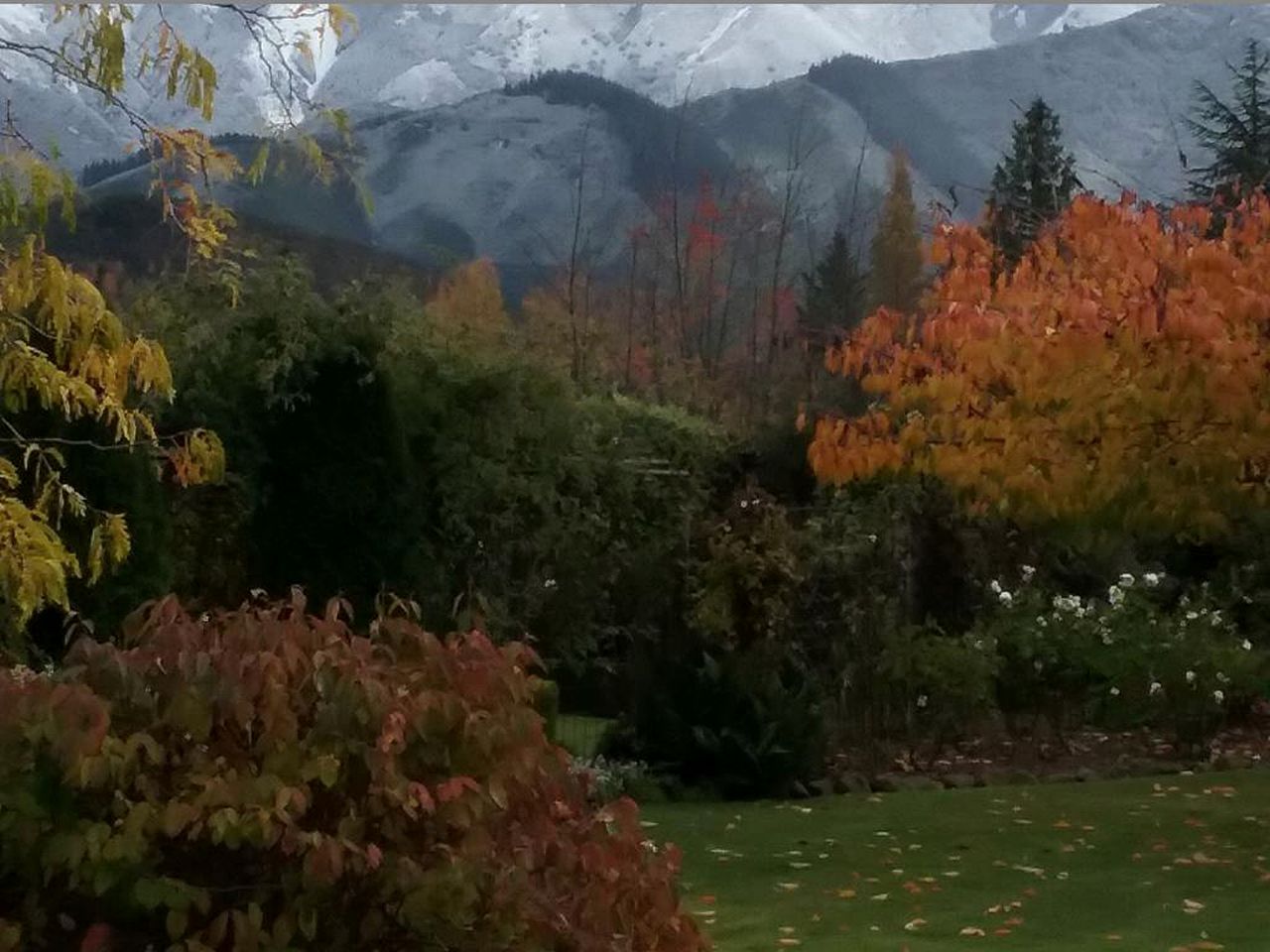 Luxurious Suite Overlooking Mt Dunblane in Hanmer Springs, South Island