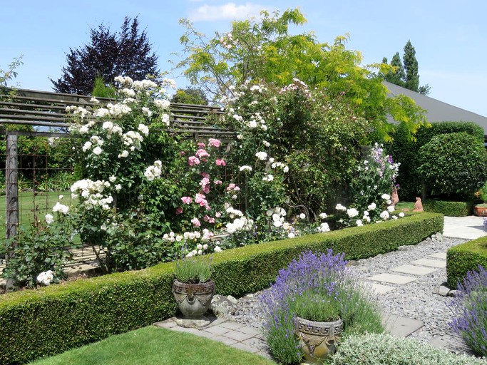 Nature Lodges (Hanmer Springs, South Island, New Zealand)