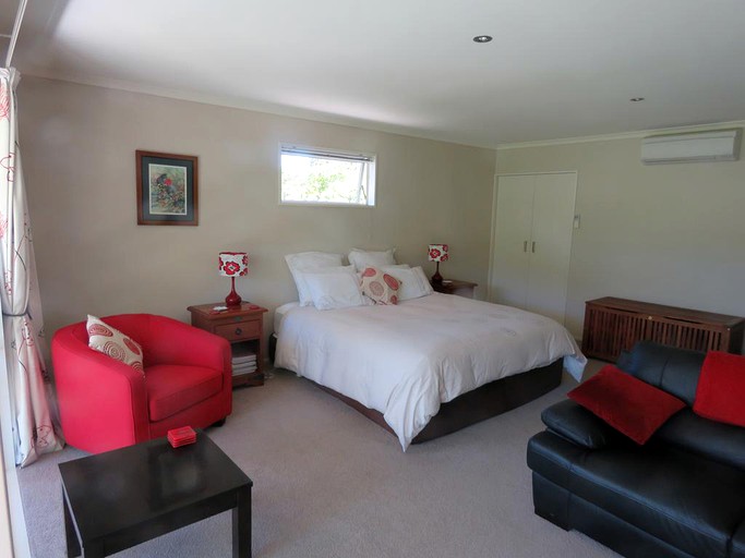 Nature Lodges (Hanmer Springs, South Island, New Zealand)