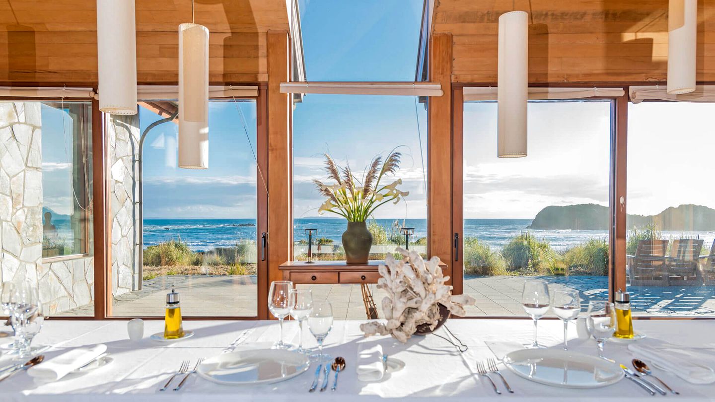 Breathtaking All-Inclusive Los Lagos Villa Rental Ideal for Glamping in Chile