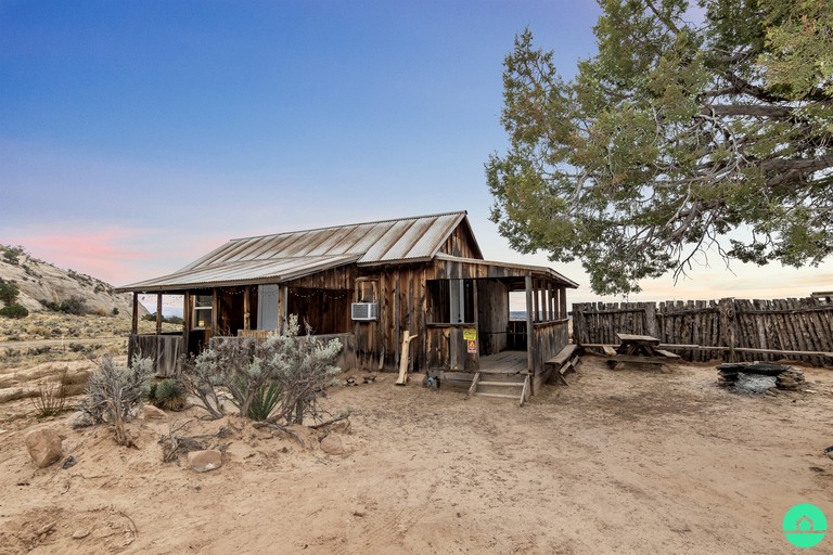Cabins (United States of America, Monticello, Utah)