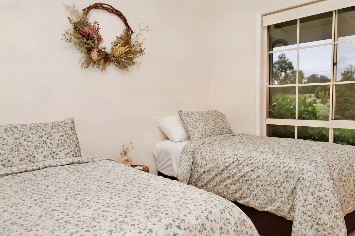 Glamping in Harmony with the Great Outdoors in this Wonderful Cottage in the Blue Mountains