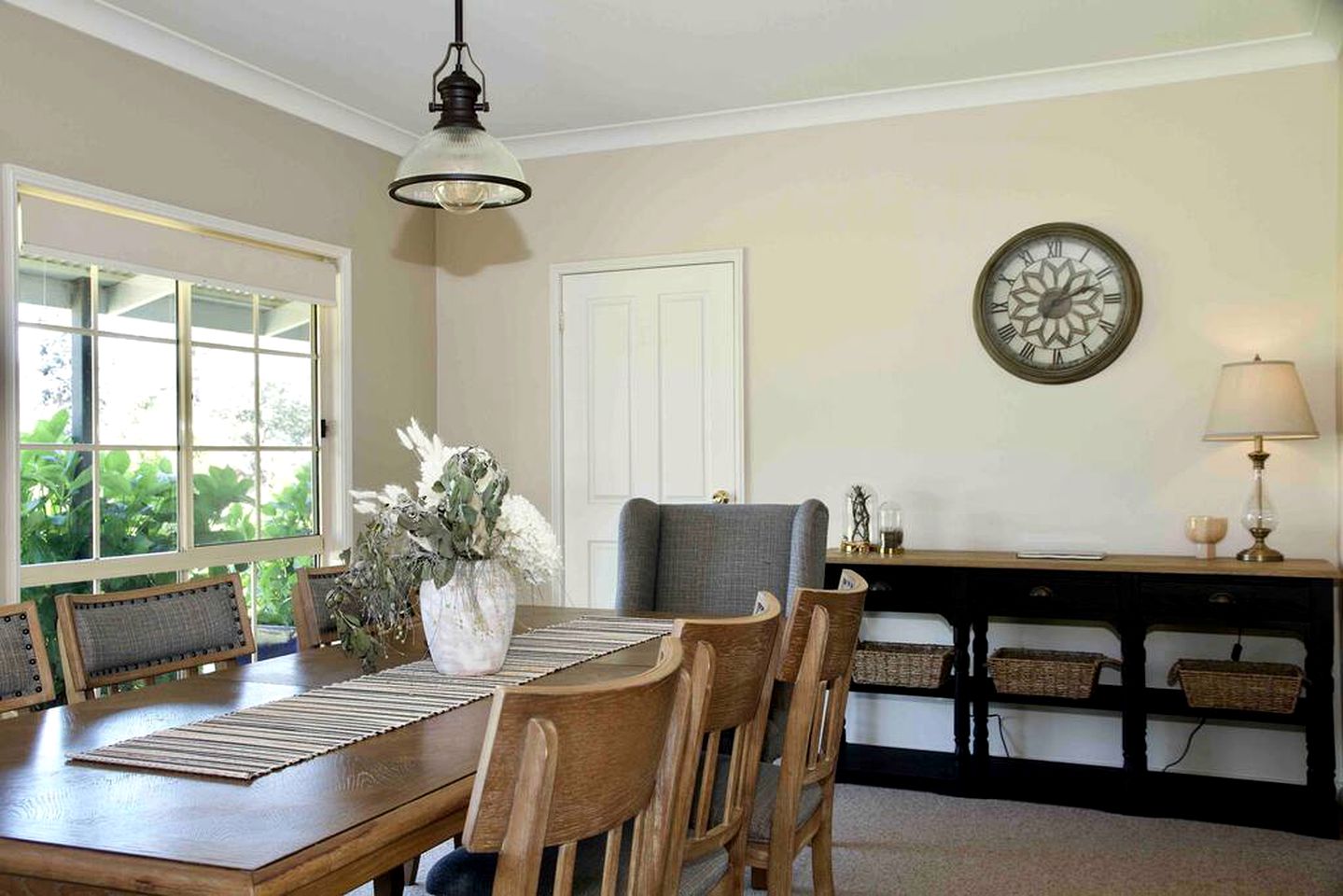Glamping in Harmony with the Great Outdoors in this Wonderful Cottage in the Blue Mountains