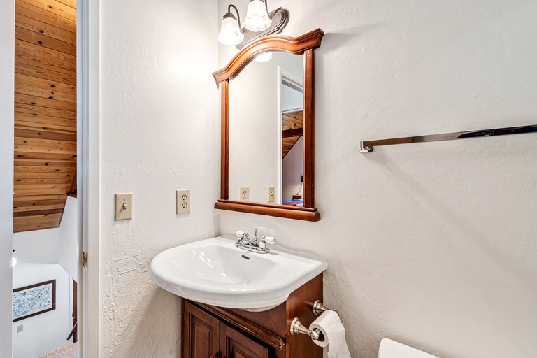 Floating Homes (United States of America, Groveland, California)