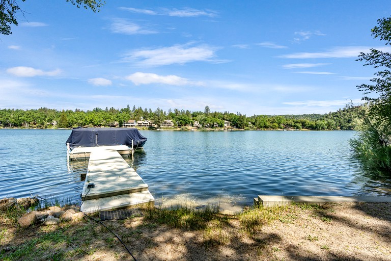Floating Homes (United States of America, Groveland, California)
