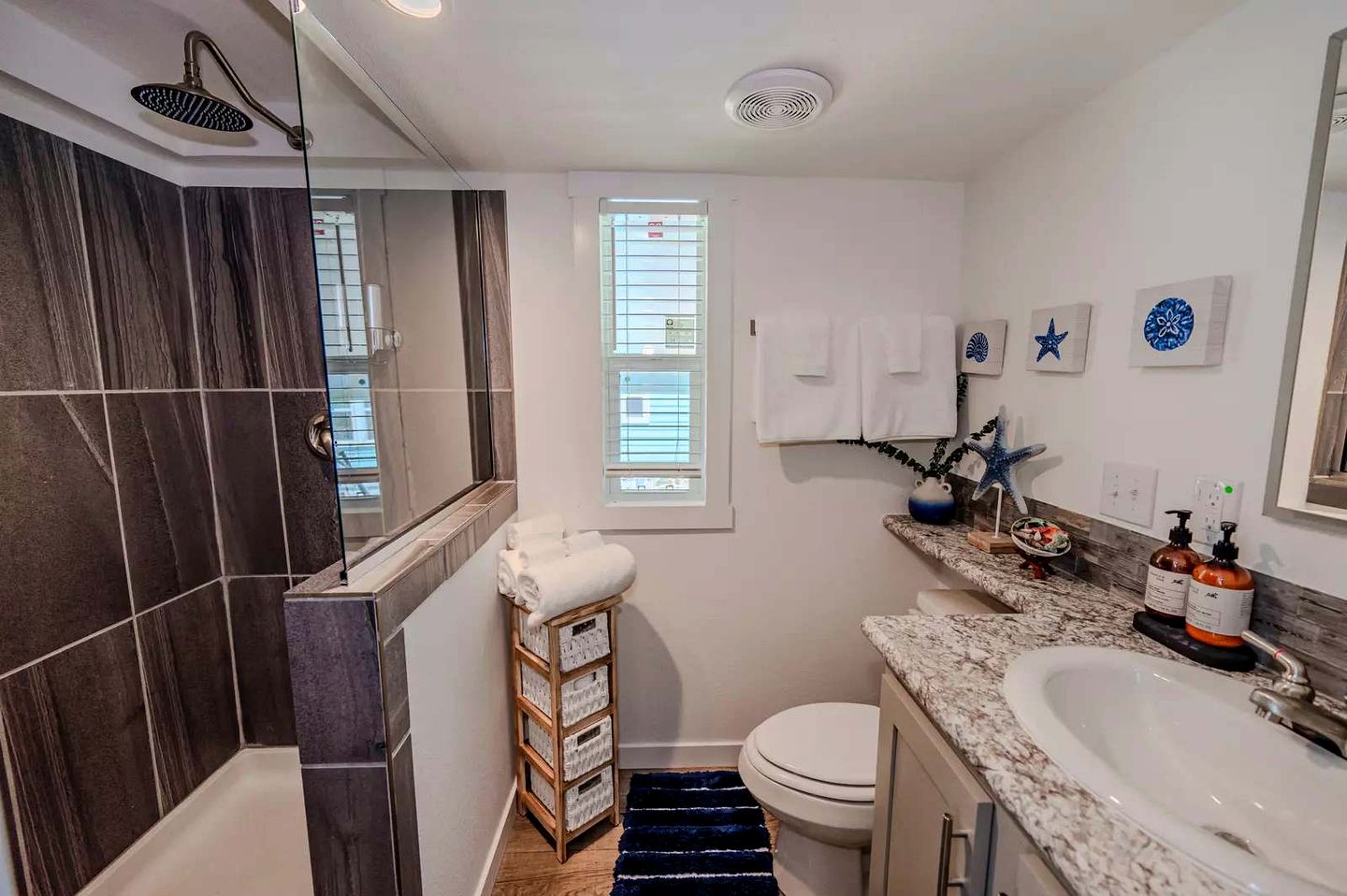 Charming Tiny Home Retreat with Resort-Style Pool Near Fredericksburg, TX