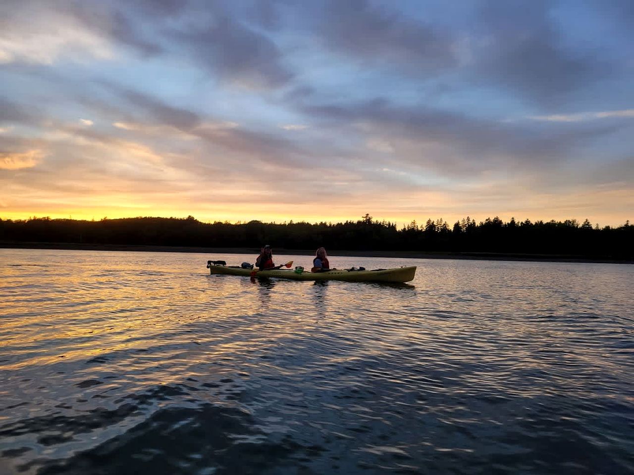 Charming Waterfront Sea Cottage with Private Beach near Bar Harbor, Hancock Maine